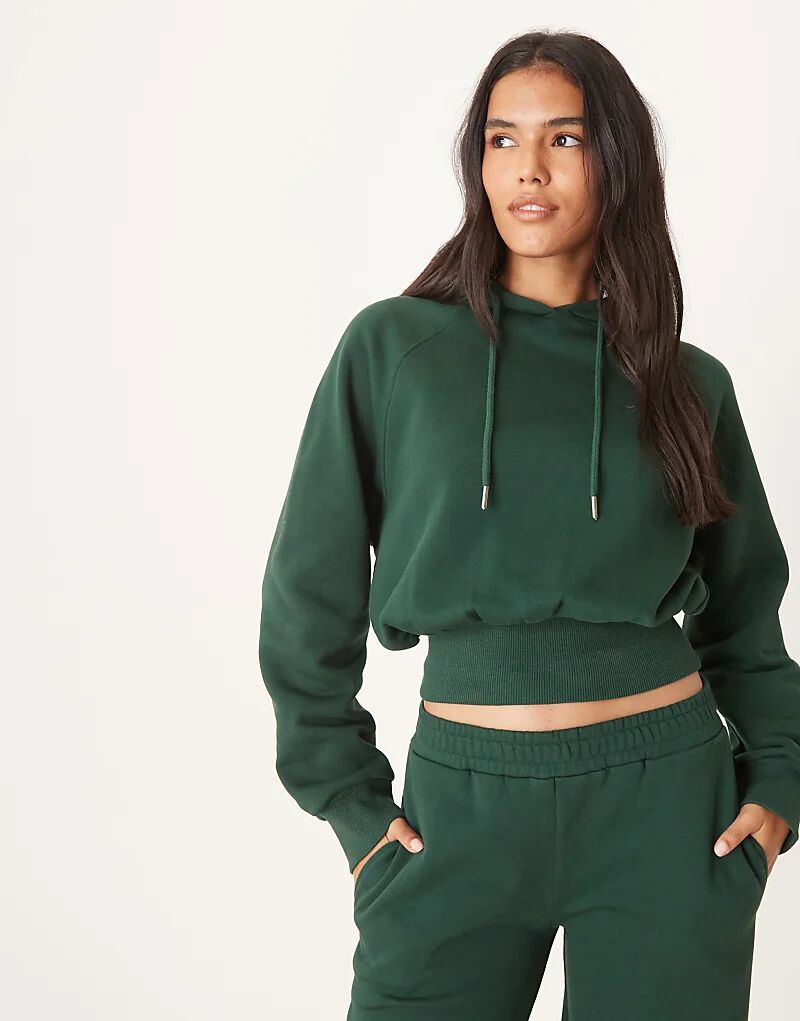 Укороченная толстовка с капюшоном ASOS DESIGN темно-зеленого цвета
Укороченная толстовка с капюшоном ASOS DESIGN темно-зеленого цвета
