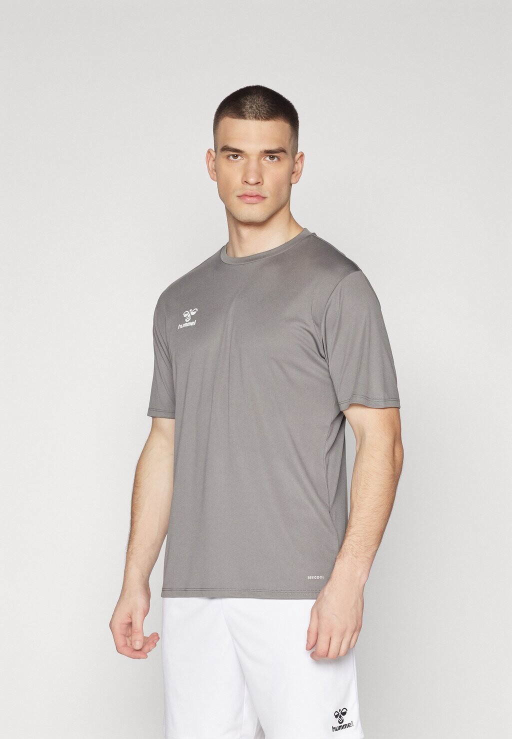 Спортивная футболка ESSENTIAL JERSEY Hummel, цвет steel grey
Спортивная футболка ESSENTIAL JERSEY Hummel, цвет steel grey