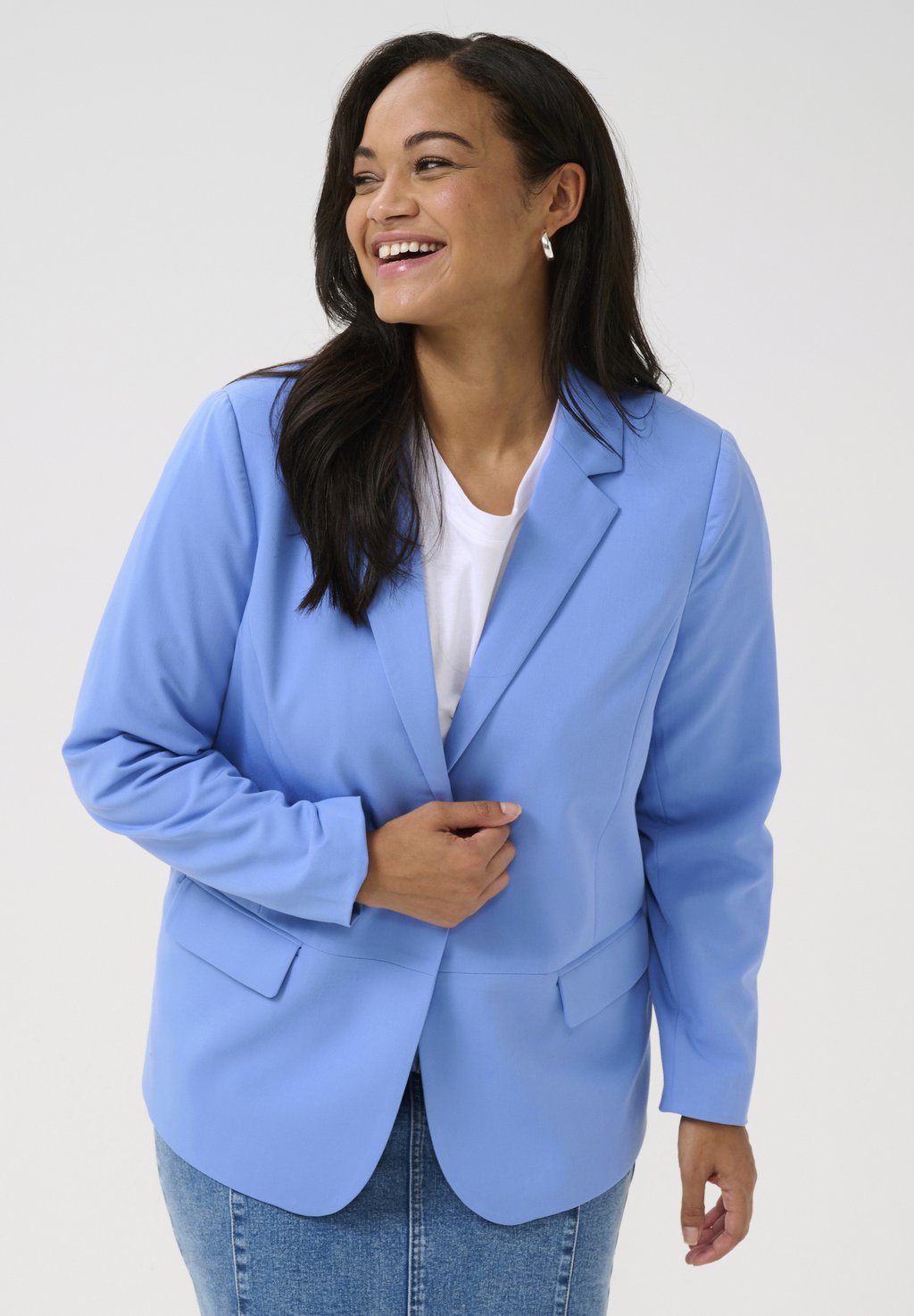 Короткое пальто SAKIRA Kaffe Curve, синий
Короткое пальто SAKIRA Kaffe Curve, синий