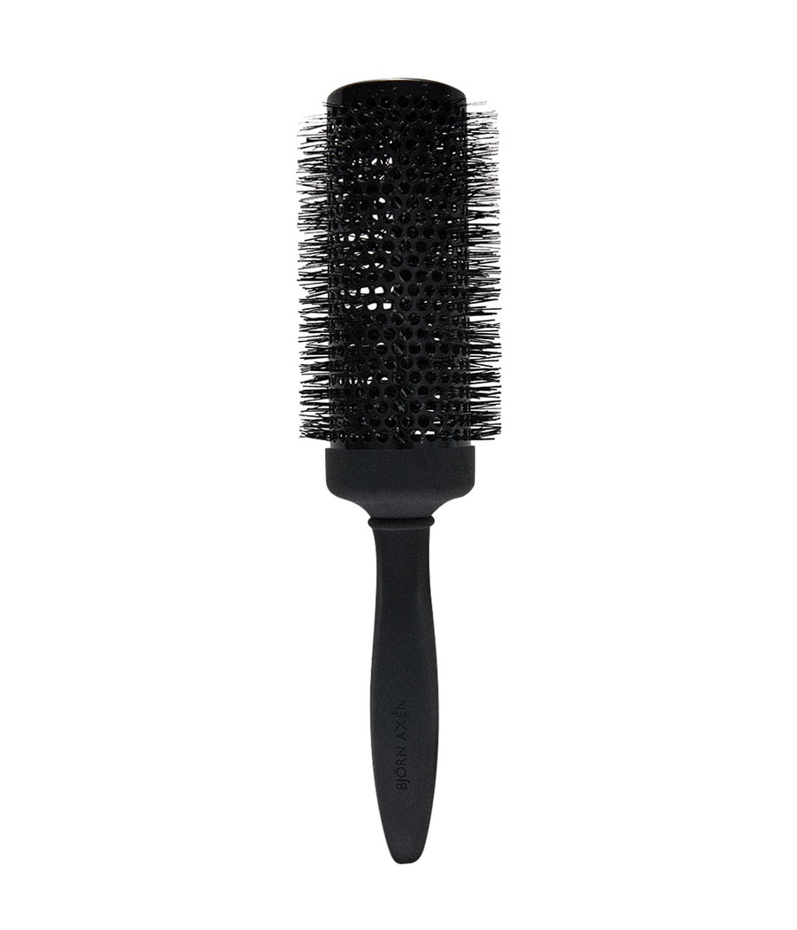 Круглая кисть BJÖRN AXÉN Blowout Long Barrel Brush 53 mm, 1 шт.
Круглая кисть BJÖRN AXÉN Blowout Long Barrel Brush 53 mm, 1 шт.