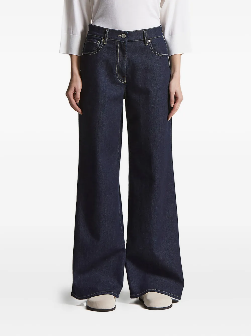 Джинсы из денима с пятью карманами и нашивкой-логотипом Peserico, синий
Джинсы из денима с пятью карманами и нашивкой-логотипом Peserico, синий