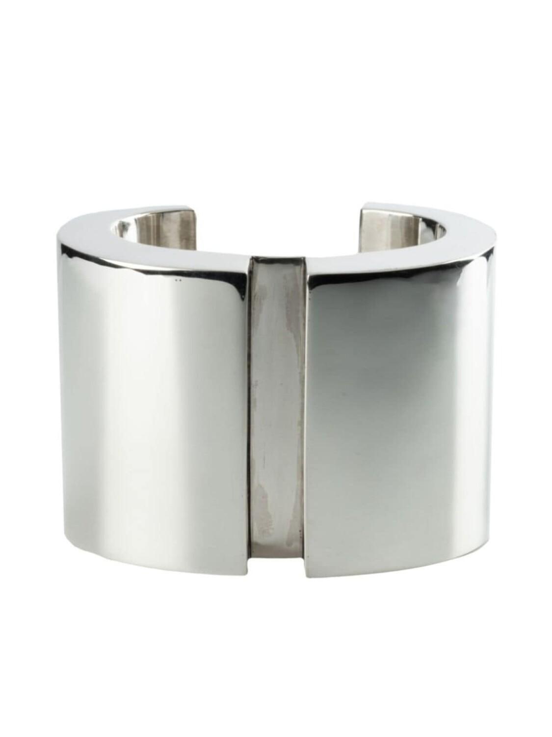 Браслет Crescent Rift (60 мм) Parts of Four, серебряный
Браслет Crescent Rift (60 мм) Parts of Four, серебряный