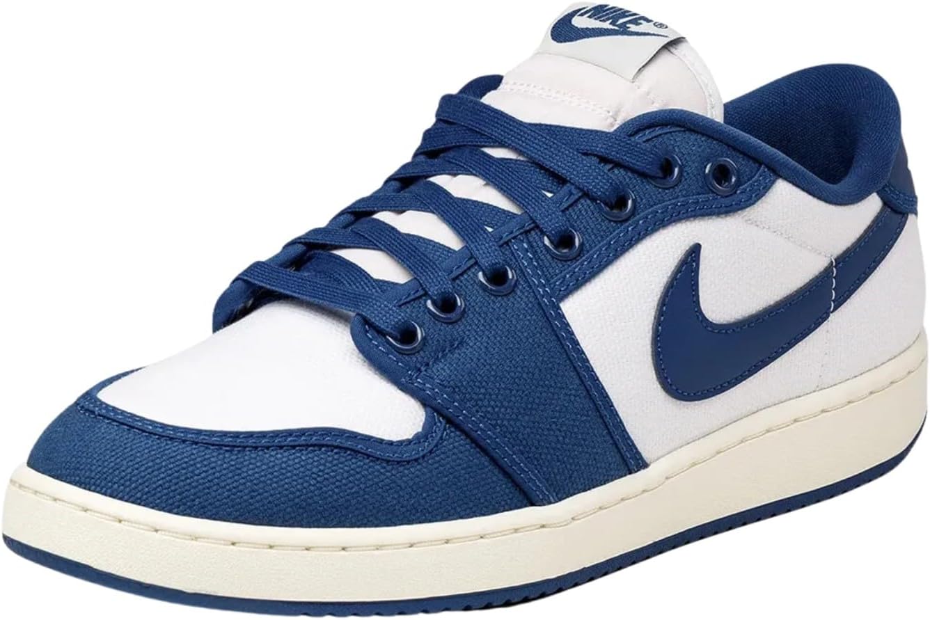 Мужские кроссовки Nike AJKO 1 Low Black/Varsity Red-Sail (DX4981 006) Jordan, белый/синий/голубой
Мужские кроссовки Nike AJKO 1 Low Black/Varsity Red-Sail (DX4981 006) Jordan, белый/синий/голубой