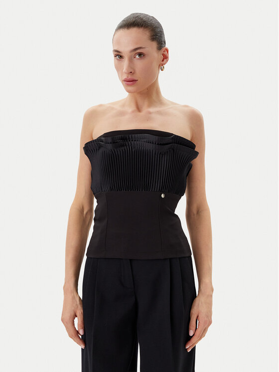 Топ slim fit CFC0019748002 Rinascimento, черный
Топ slim fit CFC0019748002 Rinascimento, черный