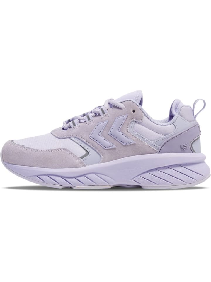 Кроссовки синего цвета Hummel
Кроссовки синего цвета Hummel