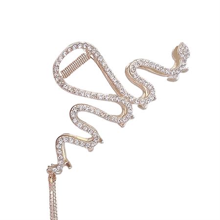 Заколка для волос risa haarklammer Soho, gold, количество 1 шт.
Заколка для волос risa haarklammer Soho, gold, количество 1 шт.
