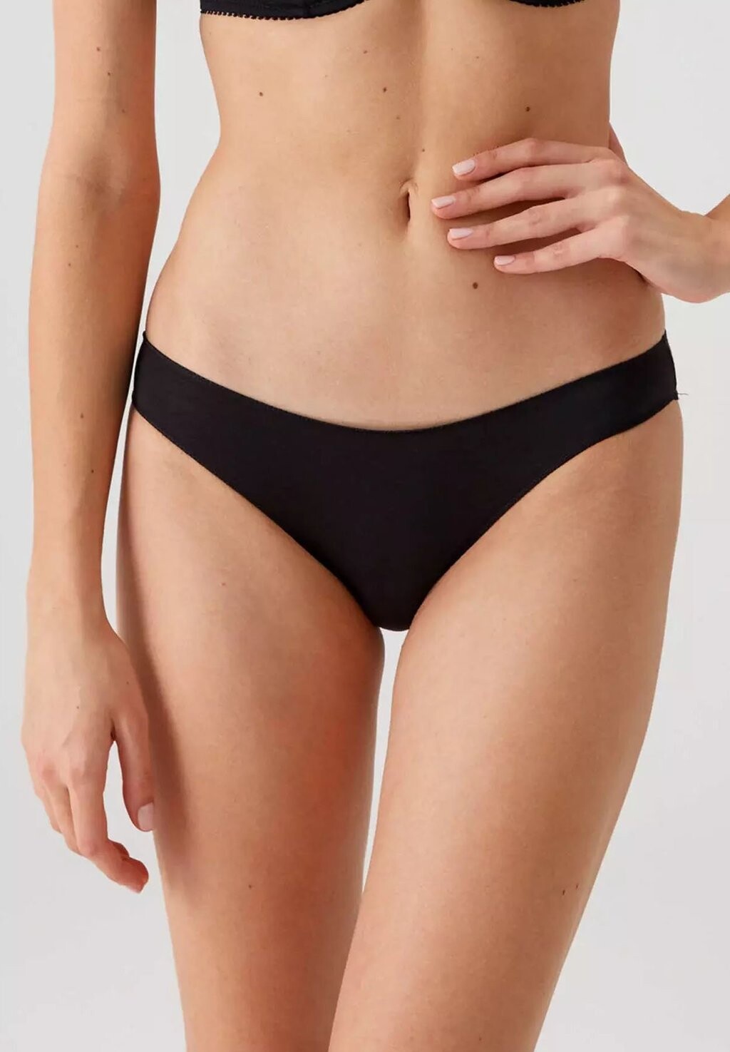 Трусы 6 PACK Viuma Milano, черный
Трусы 6 PACK Viuma Milano, черный