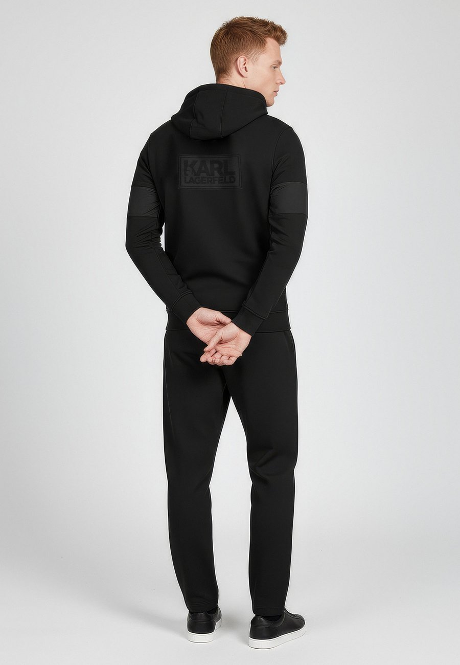 Толстовка KARL LAGERFELD Zip-up sweatshirt, Black
Толстовка KARL LAGERFELD Zip-up sweatshirt, Black