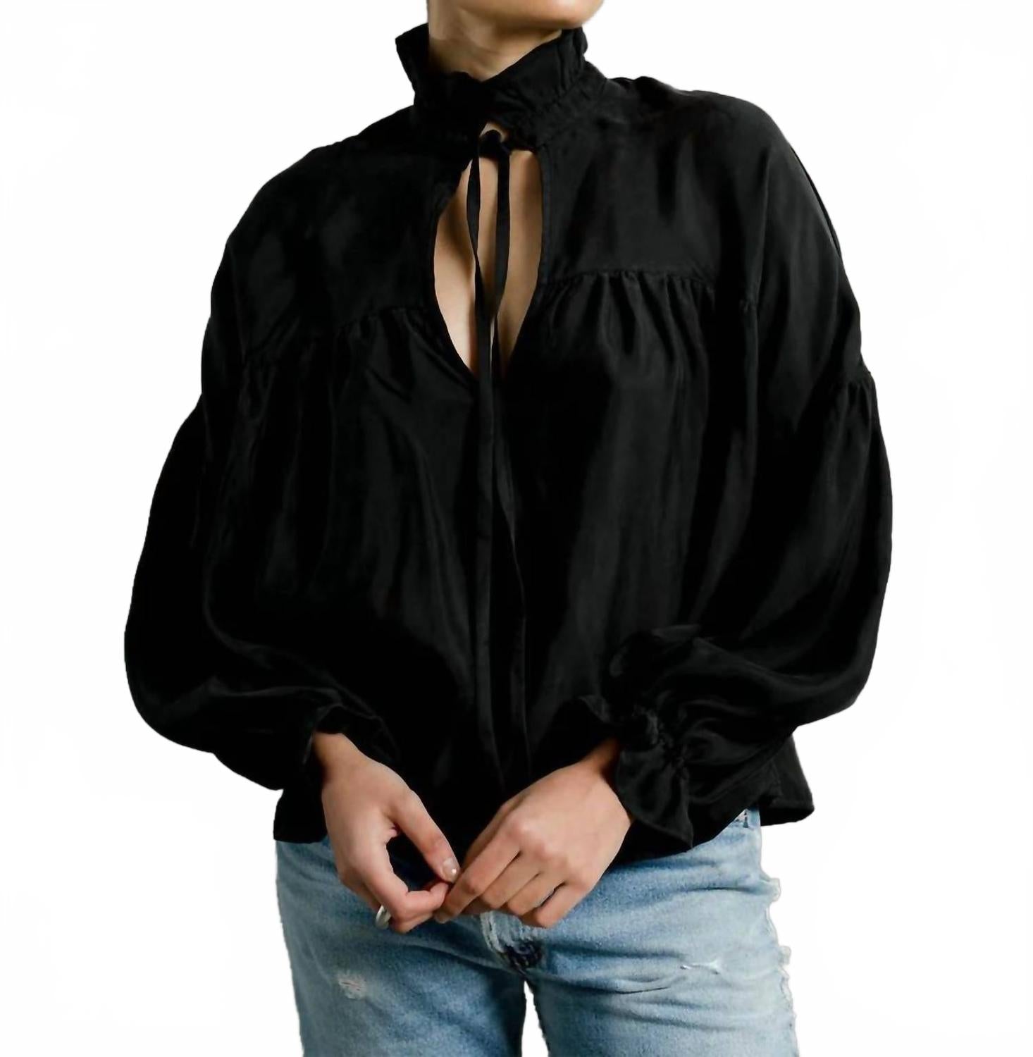 Луи Топ Ин Кроу A Bronze Age, Crow 
Луи Топ Ин Кроу A Bronze Age, Crow