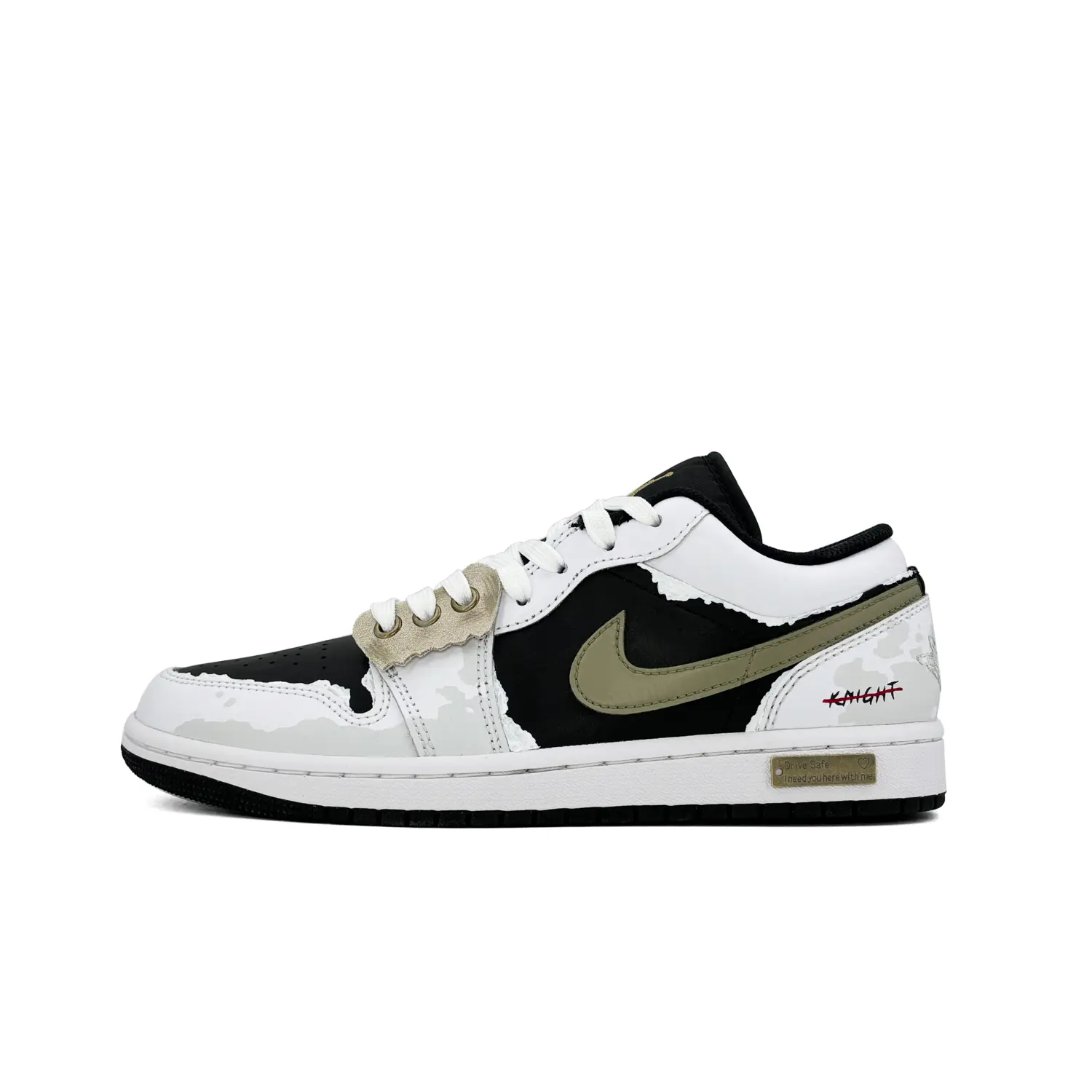 Air 1 Скейтборд Кроссовки Мужские Низкие Черный/Зеленый/Белый Jordan
Air 1 Скейтборд Кроссовки Мужские Низкие Черный/Зеленый/Белый Jordan