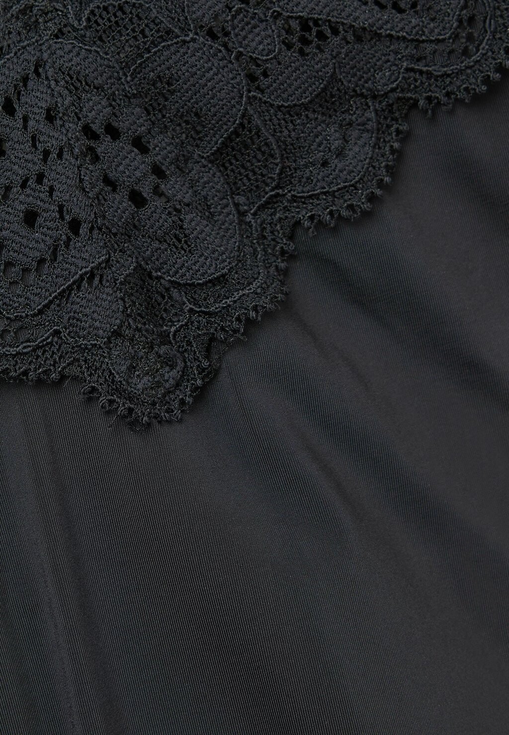 Стринги Intimissimi, черный 
Стринги Intimissimi, черный