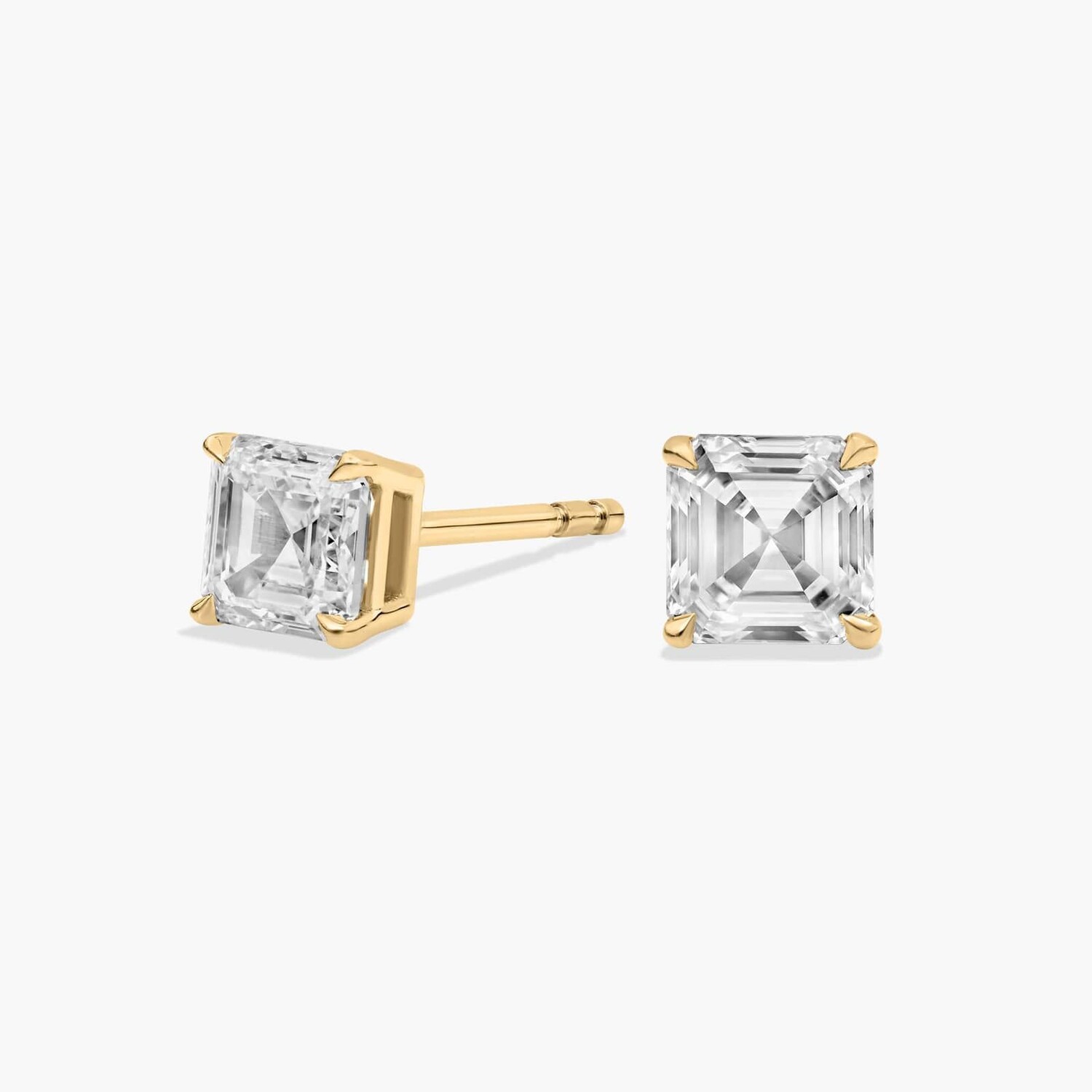 Серьги-гвоздики с бриллиантами огранки Asscher из желтого золота 14 карат (1 карат Tw. - HI / SI1-SI2) Blue Nile
Серьги-гвоздики с бриллиантами огранки Asscher из желтого золота 14 карат (1 карат Tw. - HI / SI1-SI2) Blue Nile