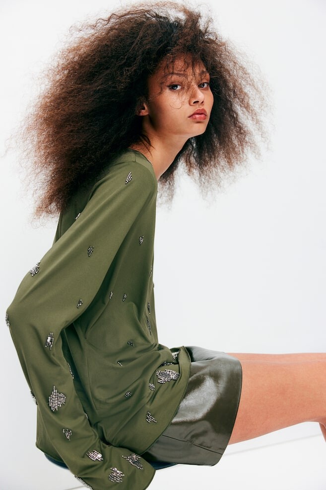 Рубашка с жемчужным декором H&M, зеленый
Рубашка с жемчужным декором H&M, зеленый
