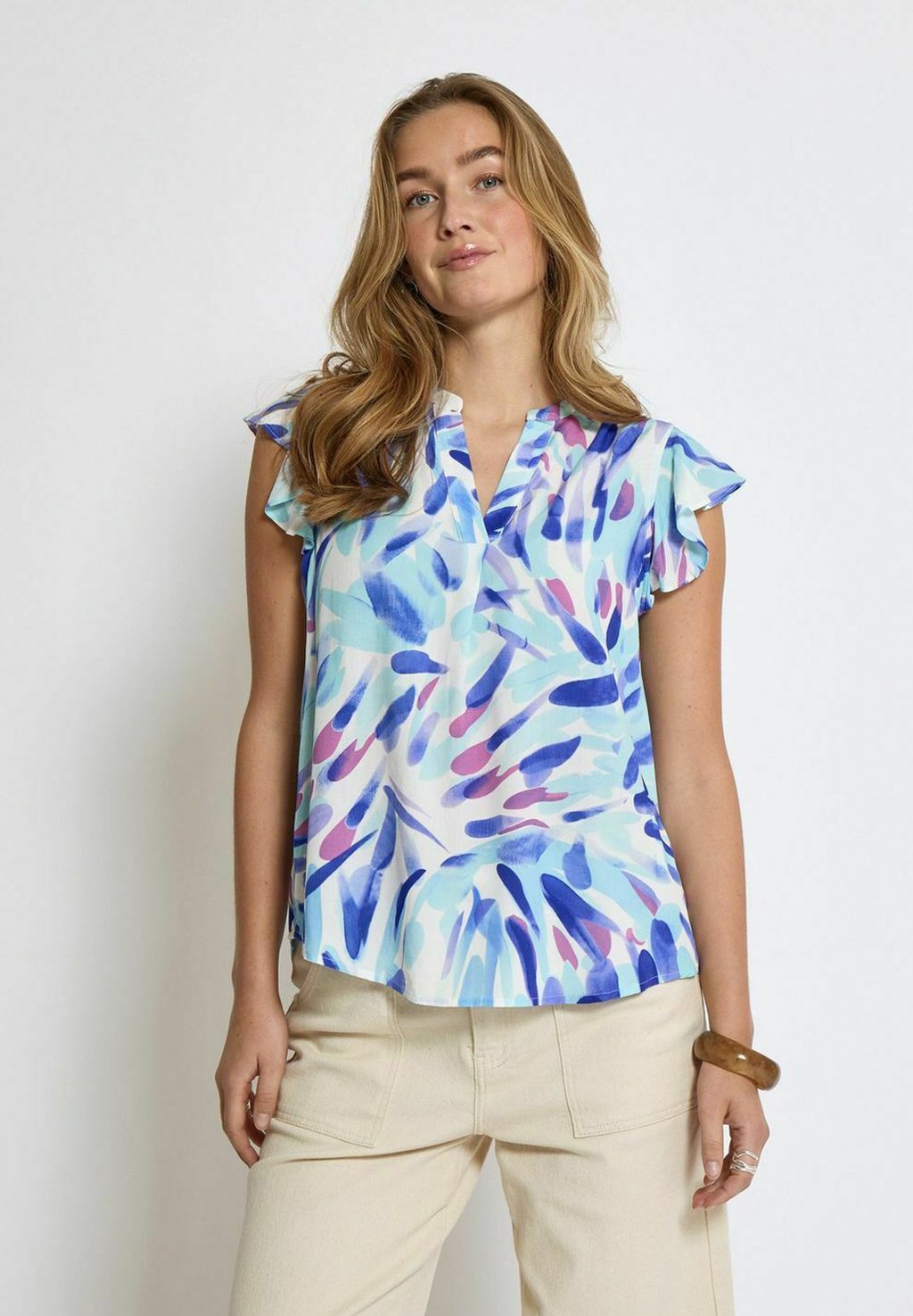 Блуза MACIE SLEEVE Desires, синий
Блуза MACIE SLEEVE Desires, синий