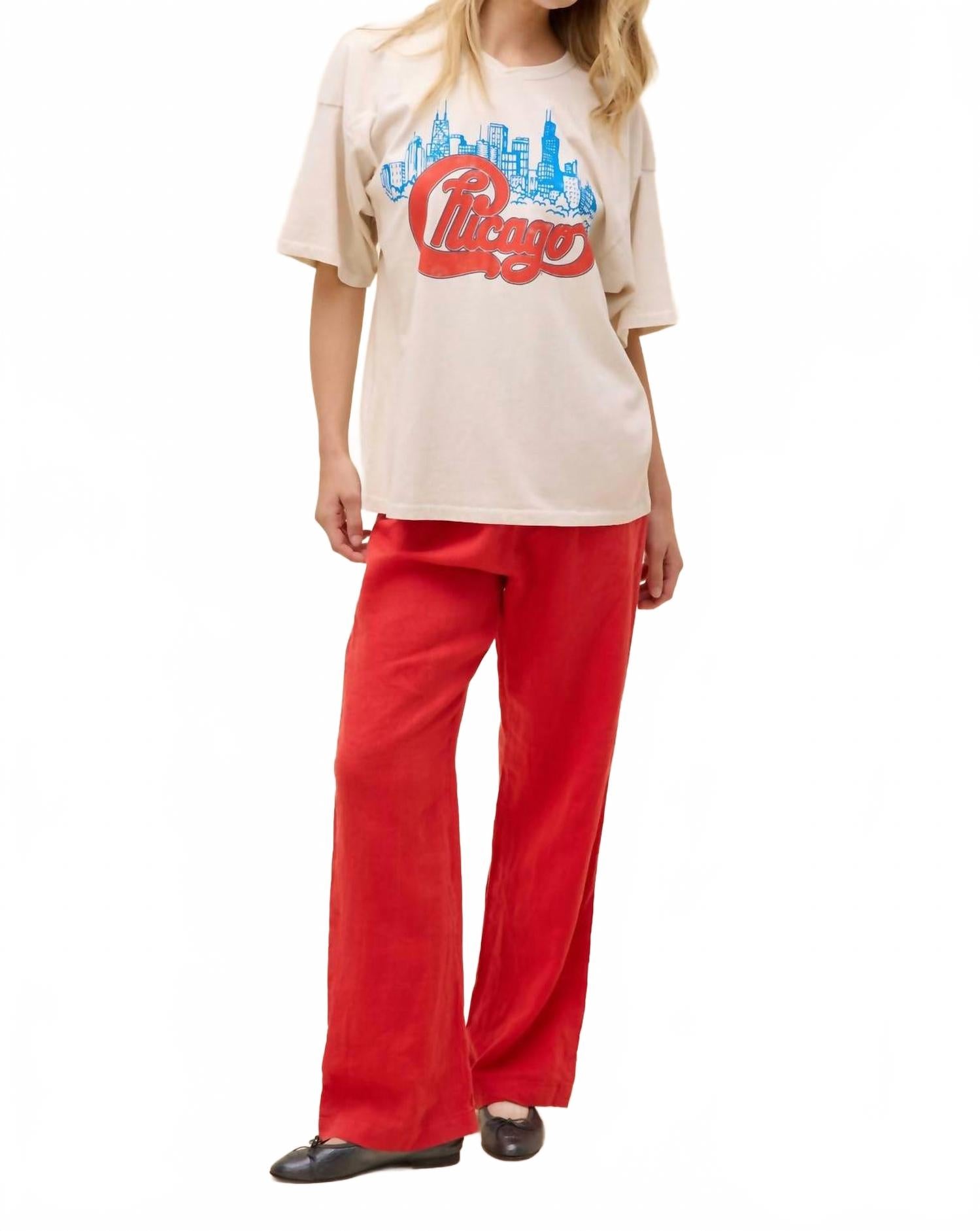 DAYDREAMER Женская футболка оверсайз с изображением небоскребов Чикаго, бежевого цвета
DAYDREAMER Женская футболка оверсайз с изображением небоскребов Чикаго, бежевого цвета