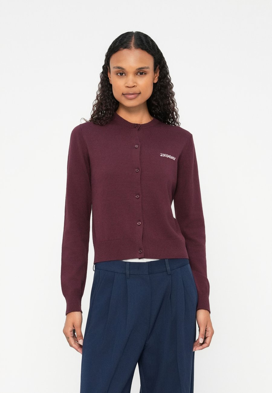 Кардиган 2nd Day VINNY, Catawba Grape/Dark Red
Кардиган 2nd Day VINNY, Catawba Grape/Dark Red