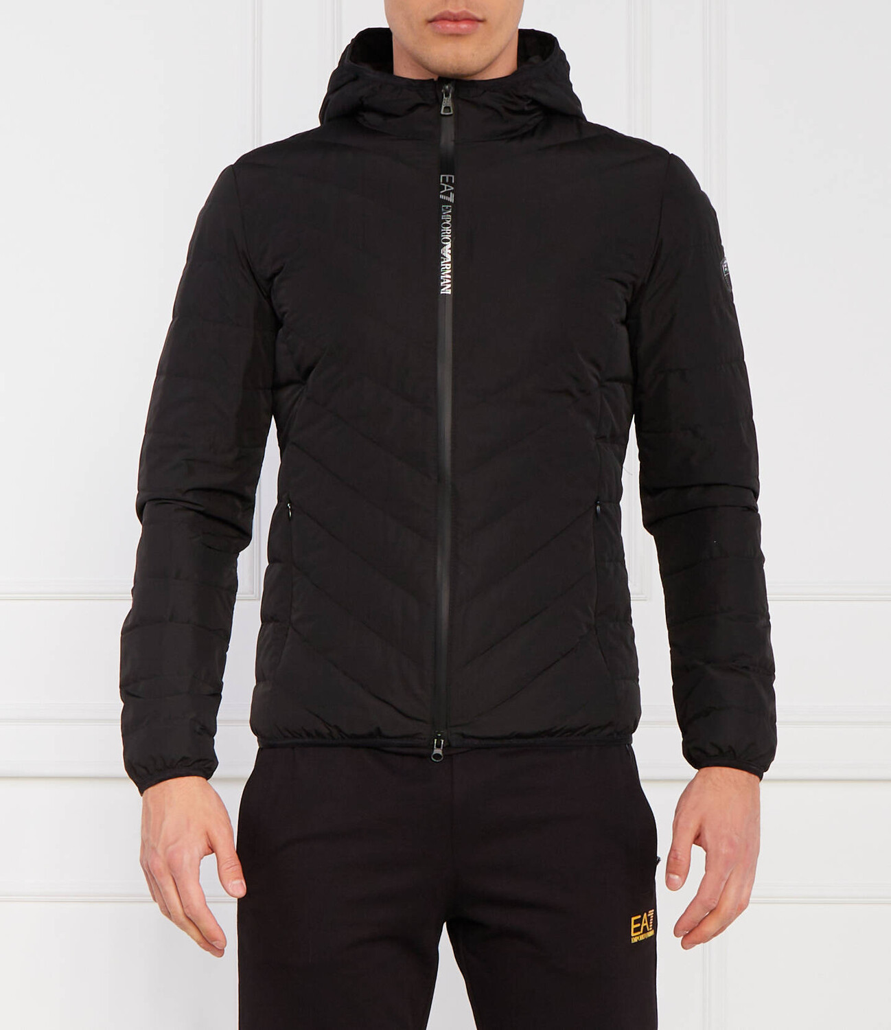 Куртка EA7 Regular Fit, черный
Куртка EA7 Regular Fit, черный