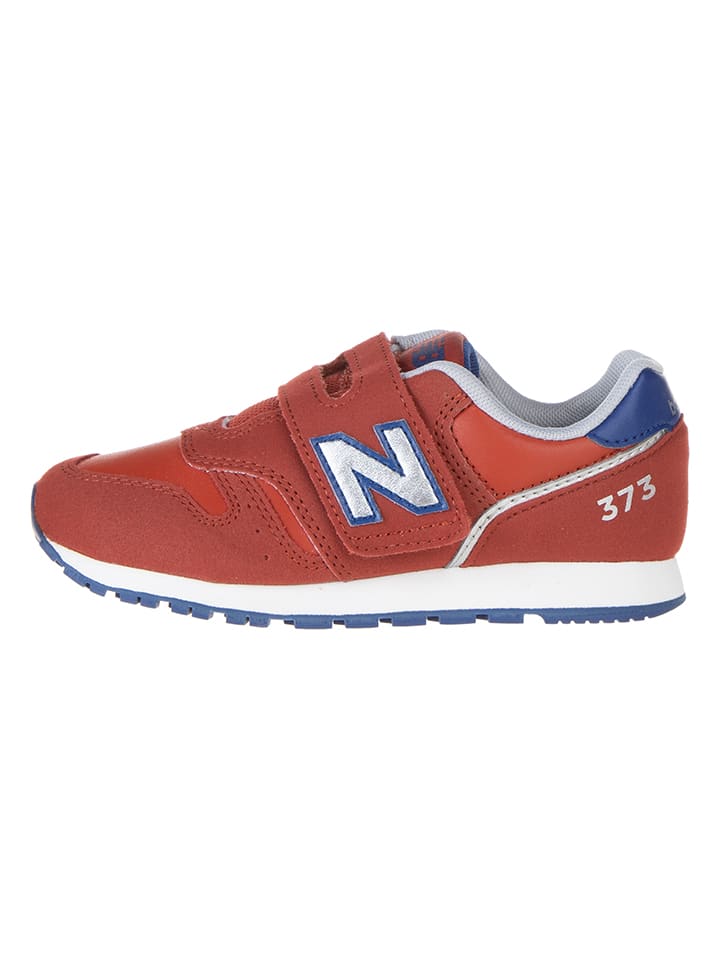 Низкие кроссовки New Balance
Низкие кроссовки New Balance