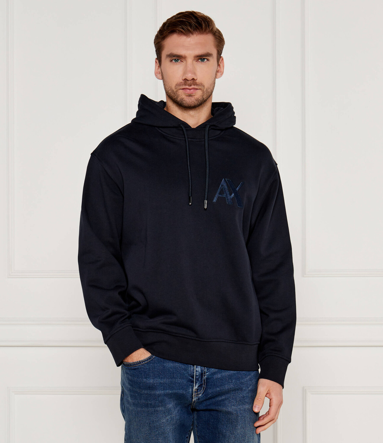 Толстовка Armani Exchange Loose fit, темно-синий
Толстовка Armani Exchange Loose fit, темно-синий