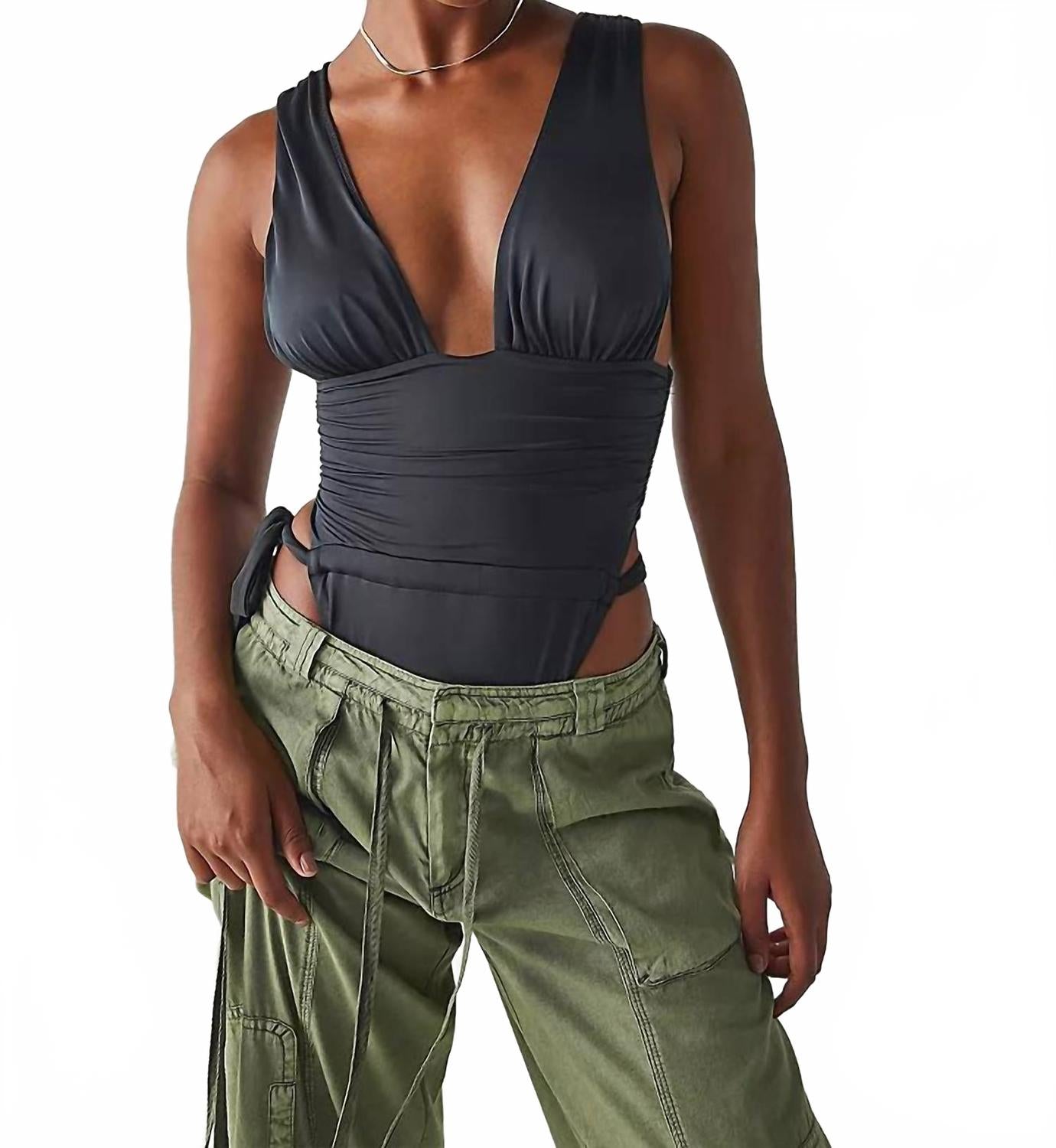 Купальник-боди Cut To The Chase One Piece в цвете Noir We are HAH, Noir
Купальник-боди Cut To The Chase One Piece в цвете Noir We are HAH, Noir