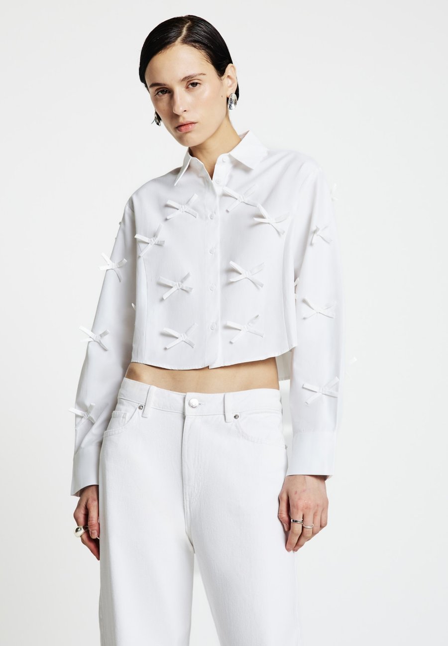 Блуза Calliope Button-down blouse, Var Bianco Ottico/White
Блуза Calliope Button-down blouse, Var Bianco Ottico/White
