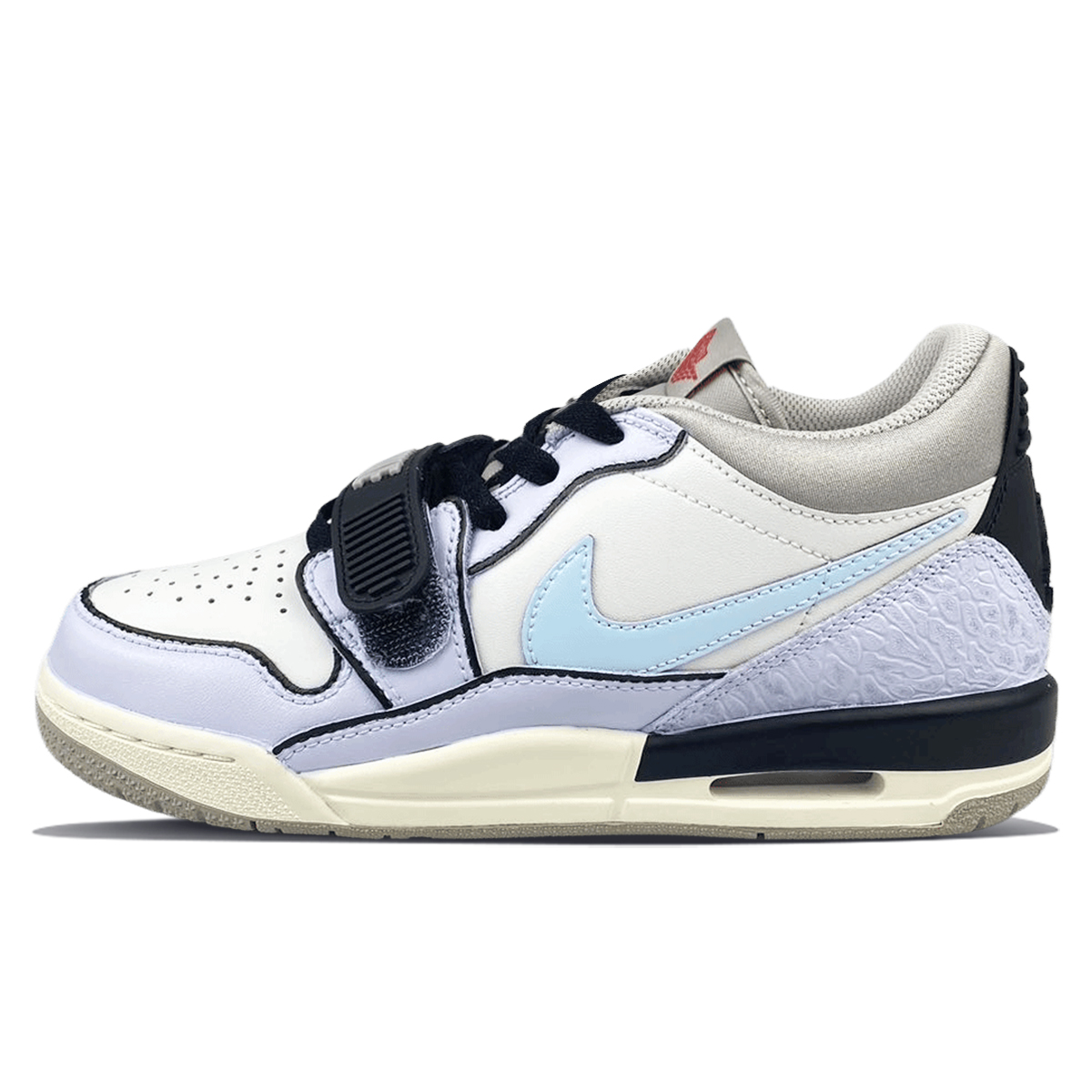 Детские баскетбольные кроссовки Legacy 312 Low с низким верхом для подростков Jordan, белый/синий/черный 
Детские баскетбольные кроссовки Legacy 312 Low с низким верхом для подростков Jordan, белый/синий/черный