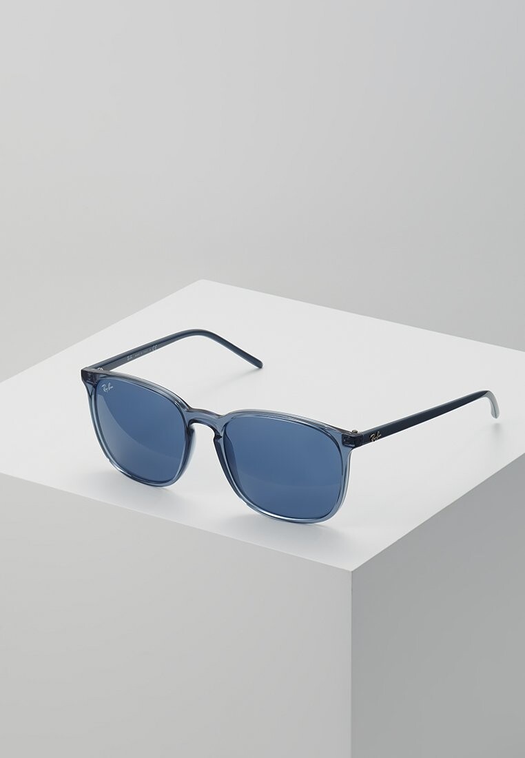 Солнцезащитные очки Unisex Ray-Ban, цвет trasparent blue
Солнцезащитные очки Unisex Ray-Ban, цвет trasparent blue