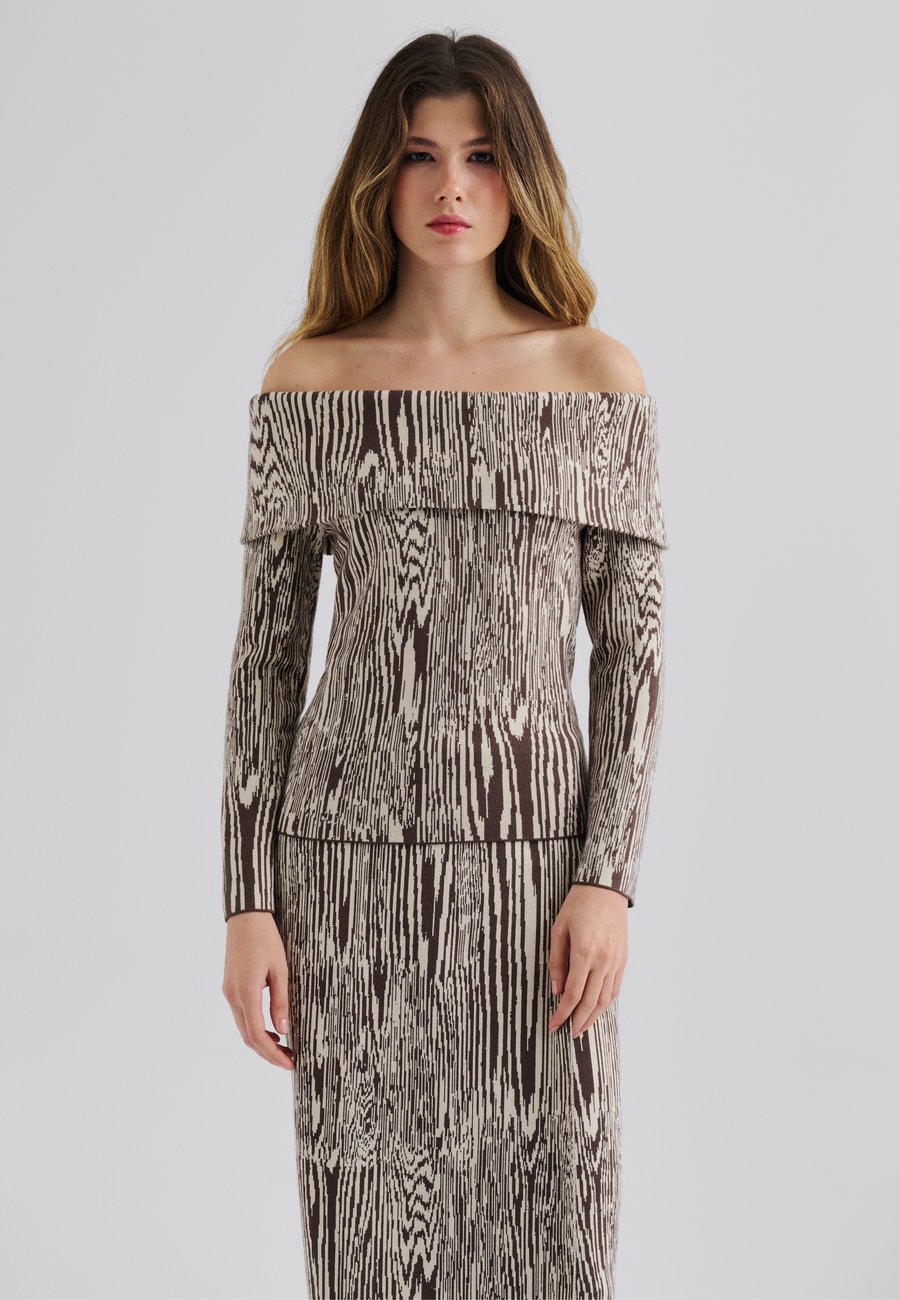 Блуза Malina CIRELLA OFF SHOULDER, Moire/Multi-Coloured
Блуза Malina CIRELLA OFF SHOULDER, Moire/Multi-Coloured