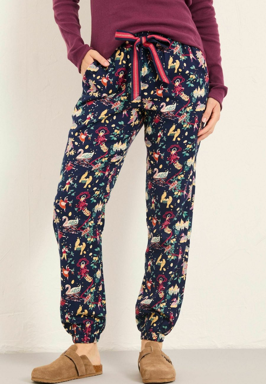 Пижамные брюки FatFace REGULAR FIT, Navy Days/Blue
Пижамные брюки FatFace REGULAR FIT, Navy Days/Blue