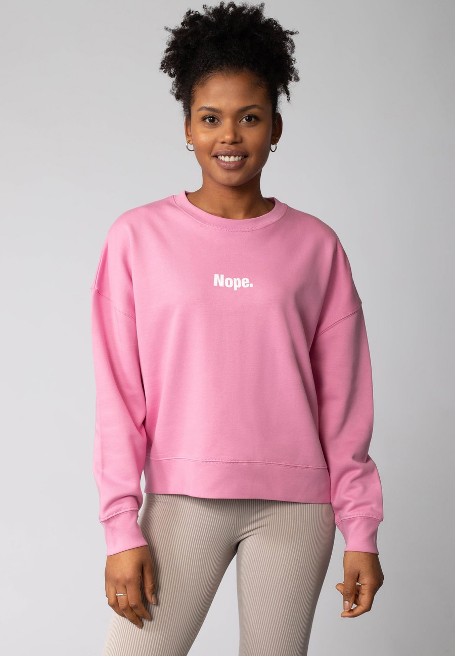 Толстовка watapparel NOPE, Bubble Pink/Light Pink
Толстовка watapparel NOPE, Bubble Pink/Light Pink