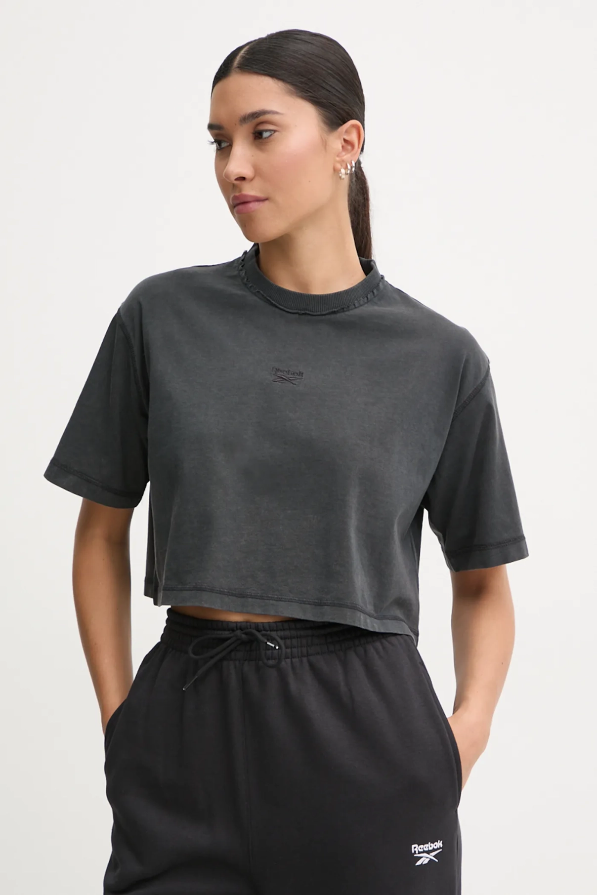 Хлопковая футболка Reebok Classic, черный
Хлопковая футболка Reebok Classic, черный