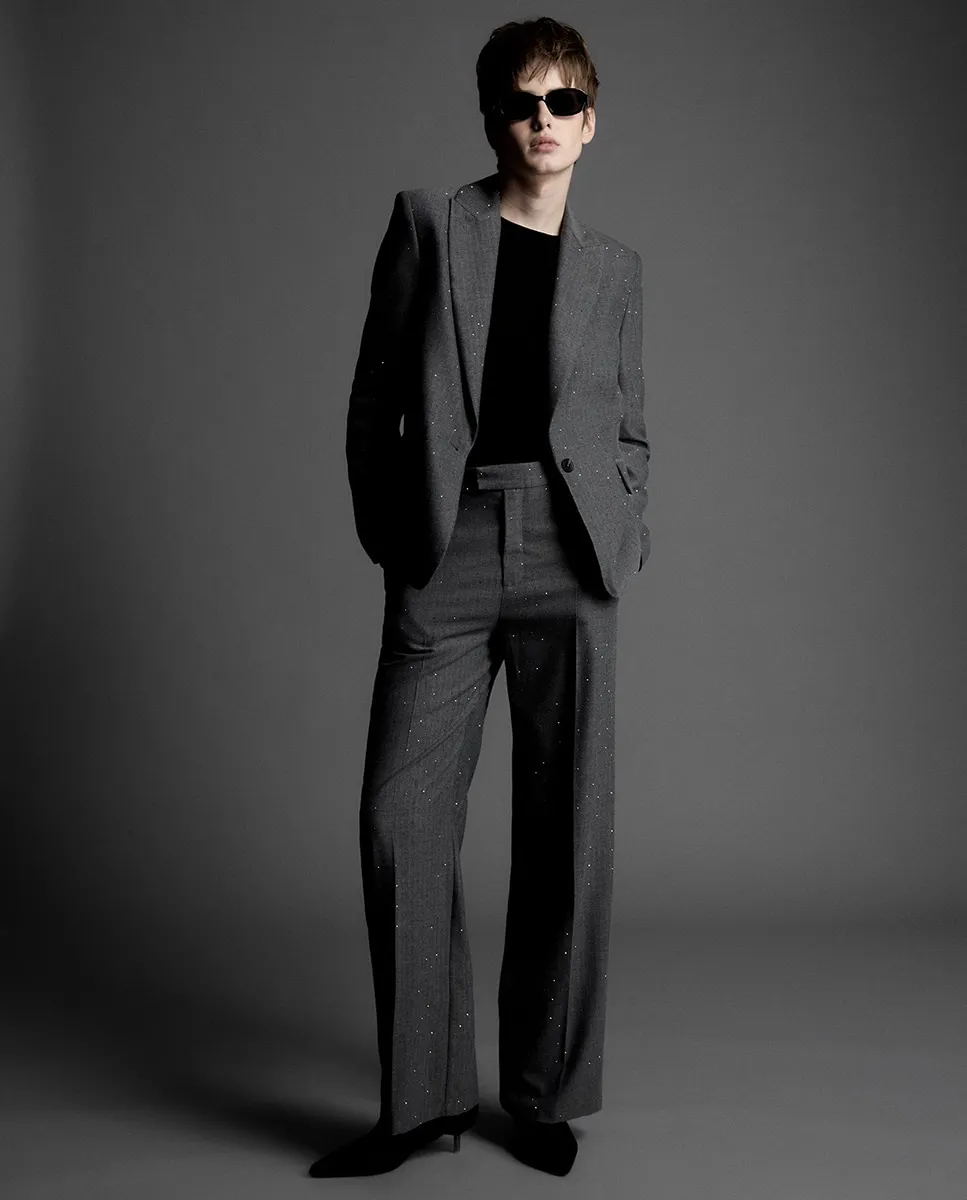 Блестящий блейзер Sfera, серый
Блестящий блейзер Sfera, серый