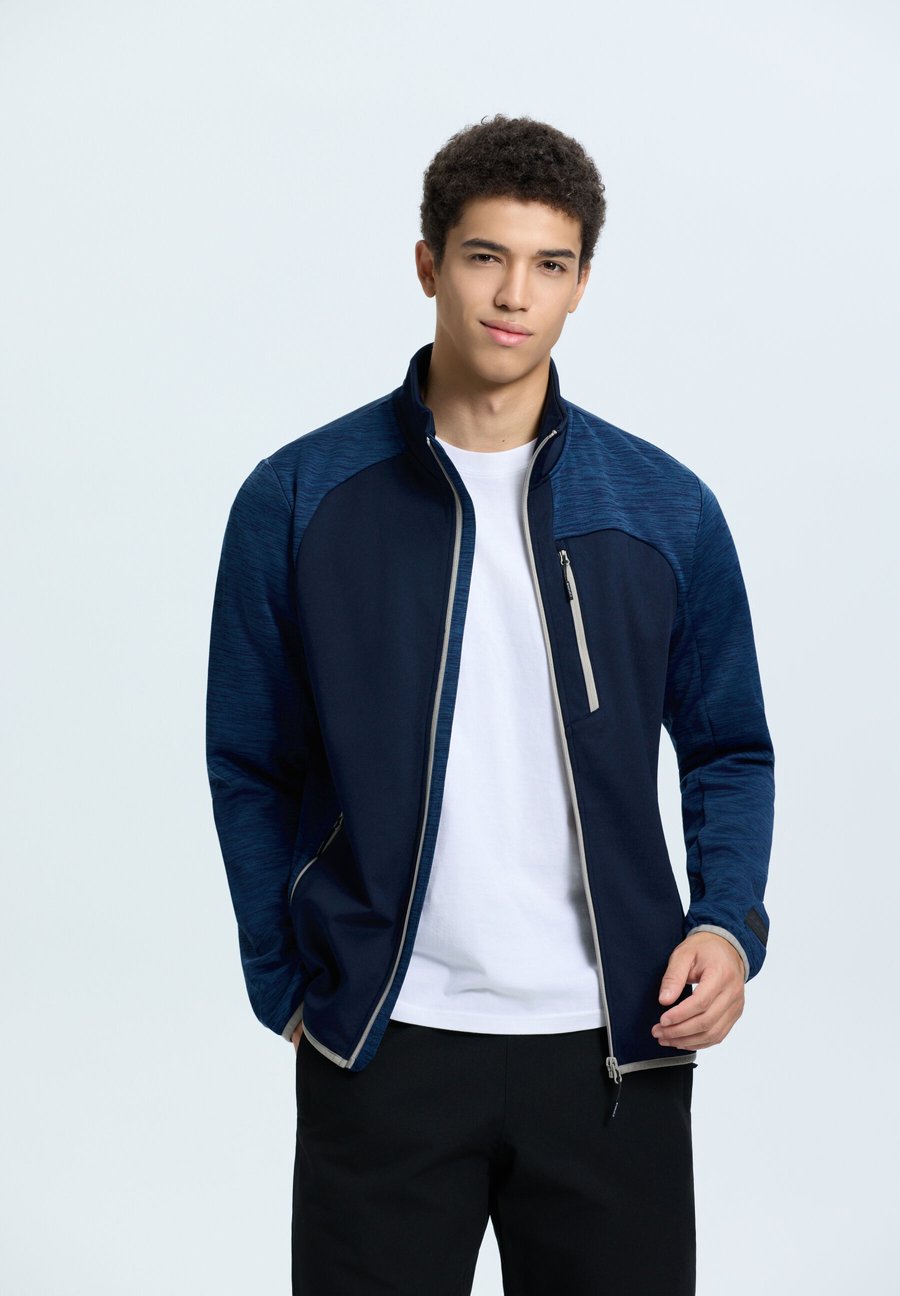 Толстовка Icepeak MIDLAYER BOLIGEE, Dunkel Blau/Dark Blue
Толстовка Icepeak MIDLAYER BOLIGEE, Dunkel Blau/Dark Blue