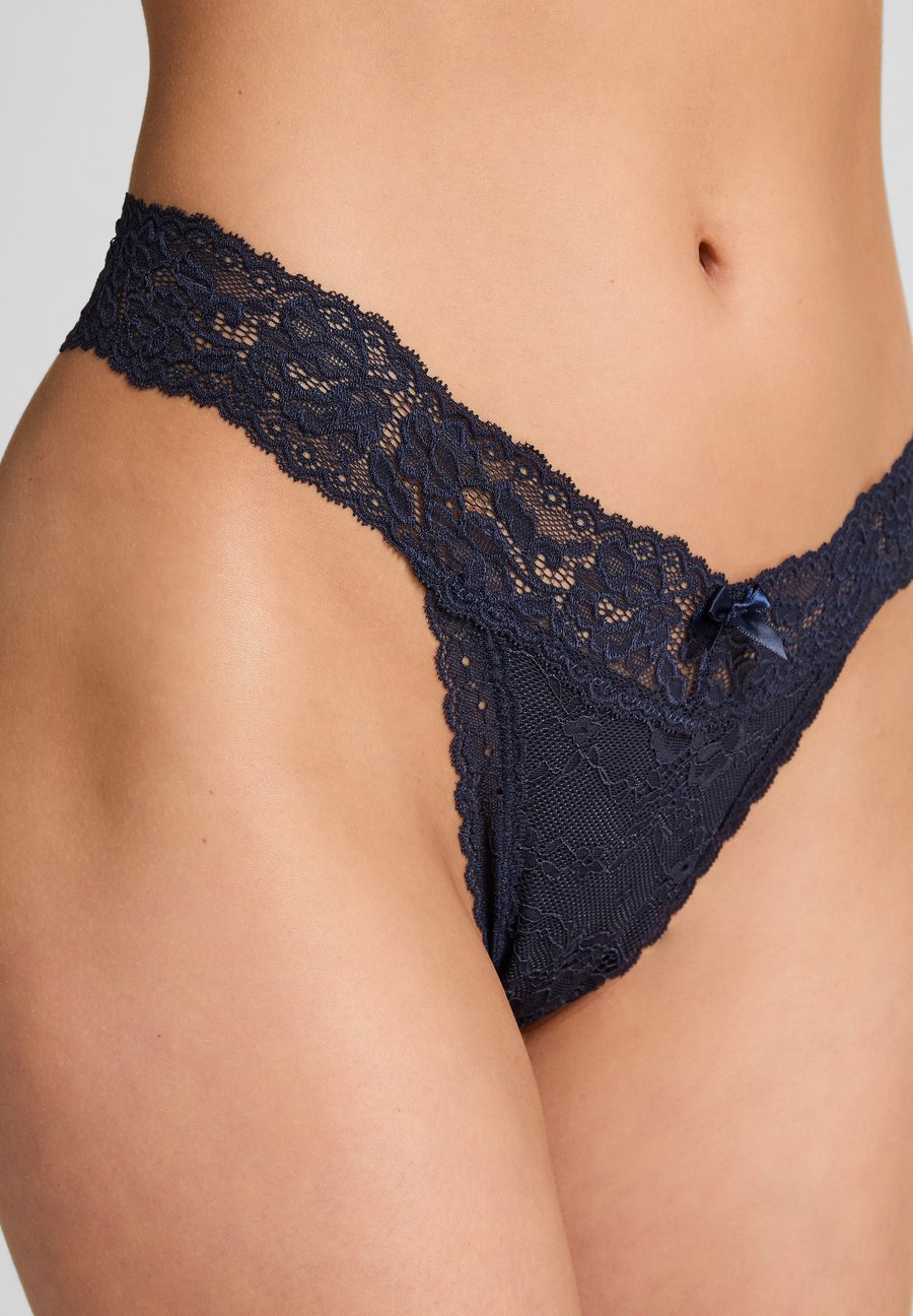 Трусы Hunkemöller MADISON EXTRA LOW , Blue
Трусы Hunkemöller MADISON EXTRA LOW , Blue