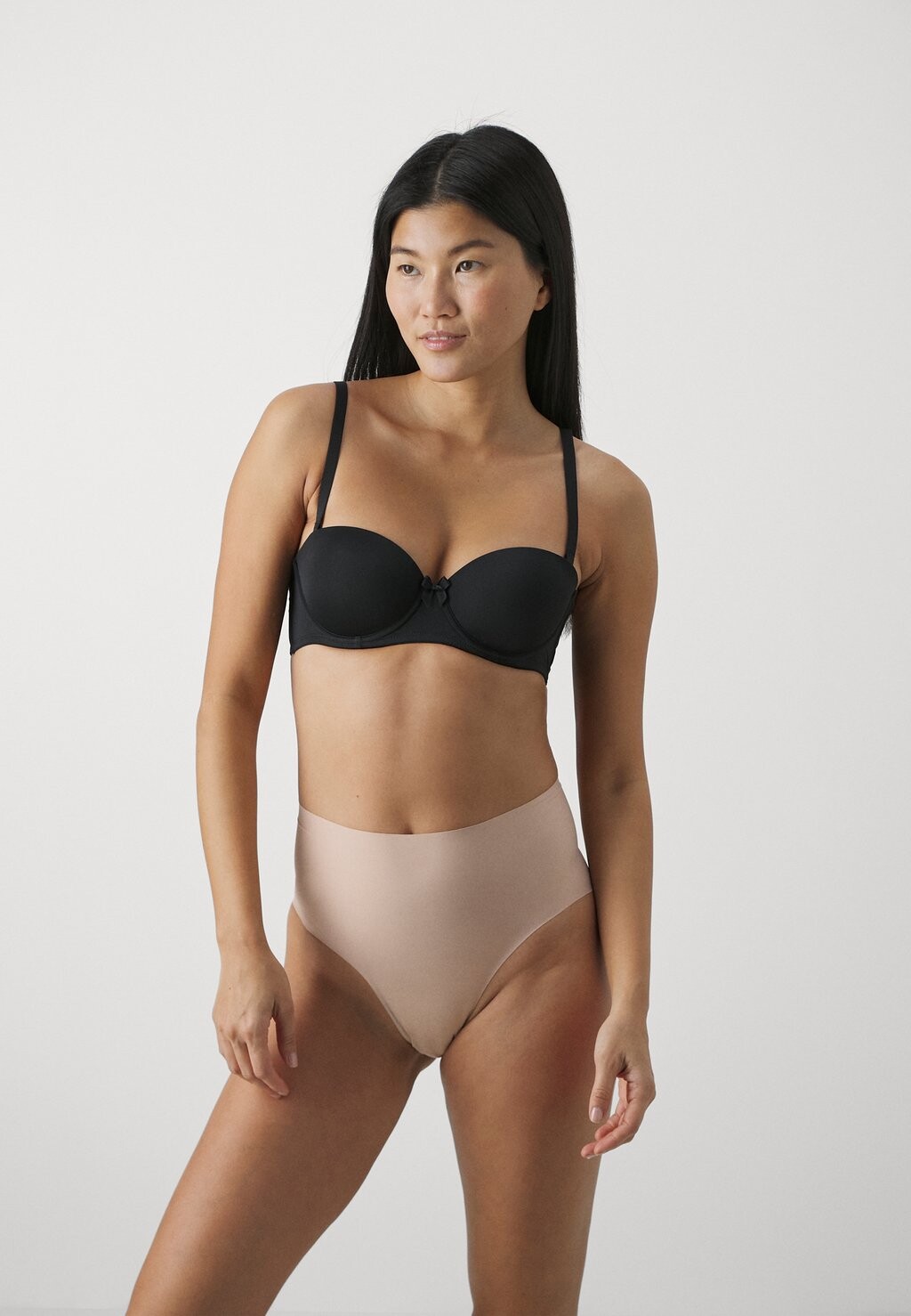 Трусы HIGH WAIST MICROFIBER BRIEF 7 PACK Anna Field, цвет nude
Трусы HIGH WAIST MICROFIBER BRIEF 7 PACK Anna Field, цвет nude