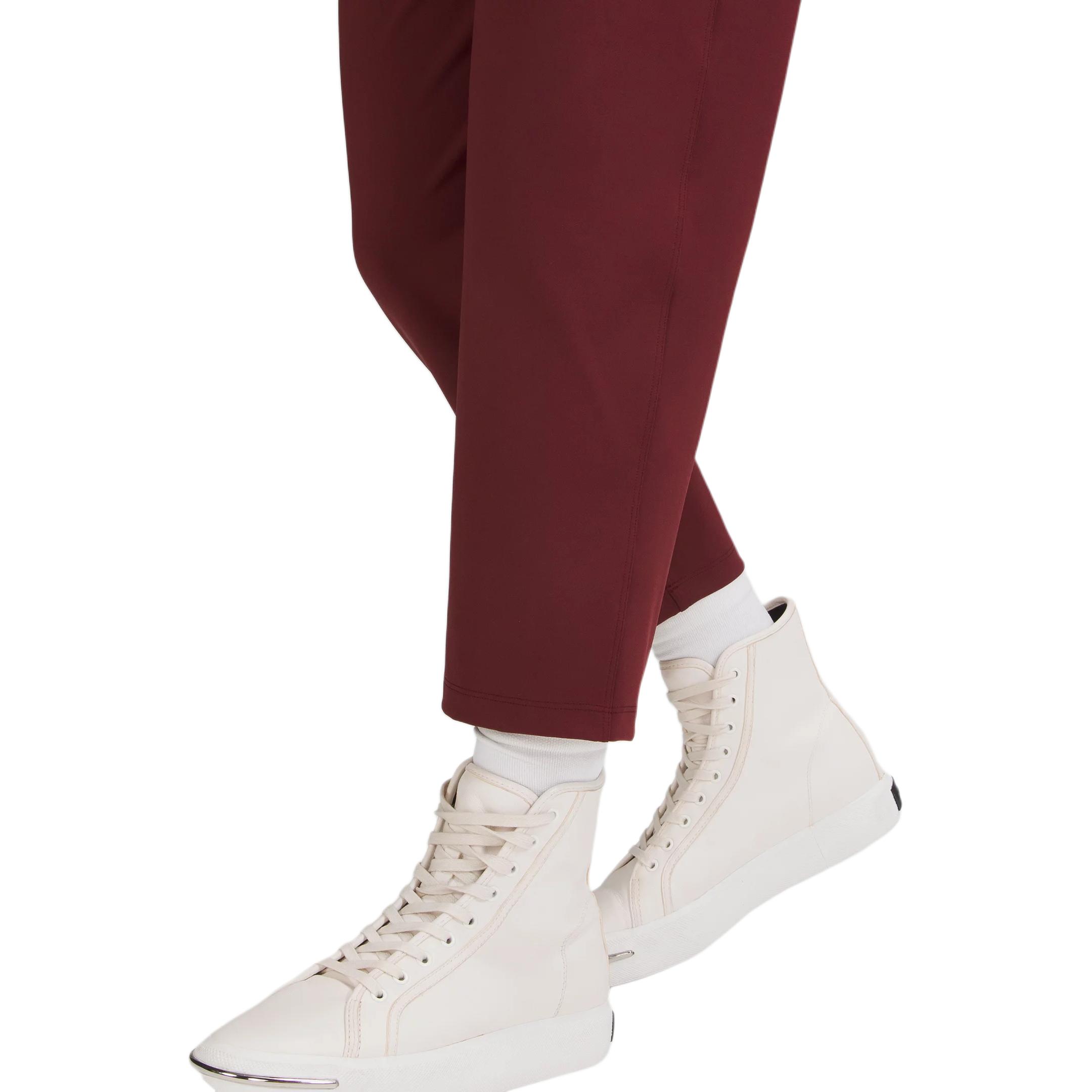 Вязаные спортивные штаны 23" Женские Lululemon, Черный
Вязаные спортивные штаны 23" Женские Lululemon, Черный