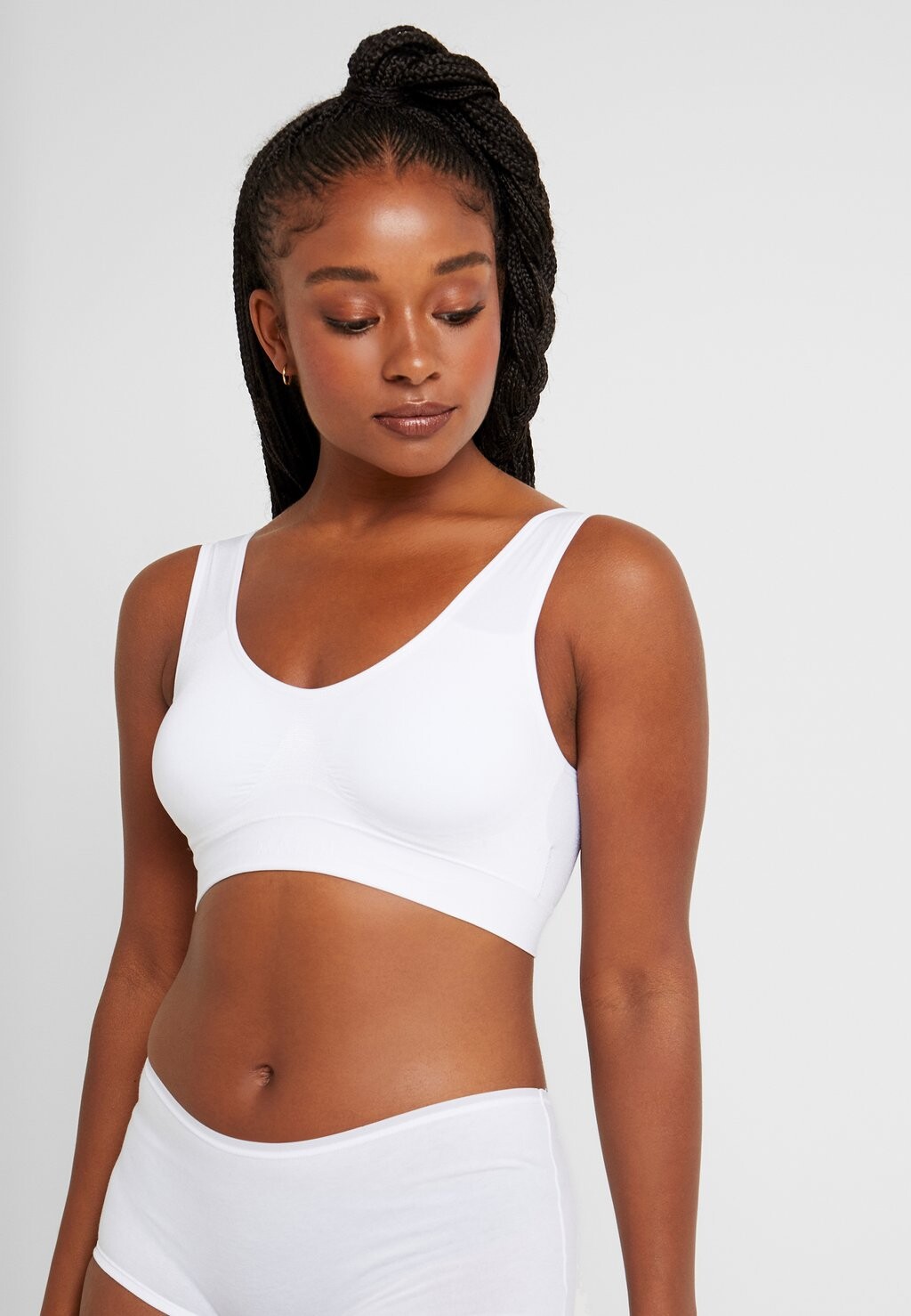 Бюстье MAGIC Bodyfashion, белый
Бюстье MAGIC Bodyfashion, белый