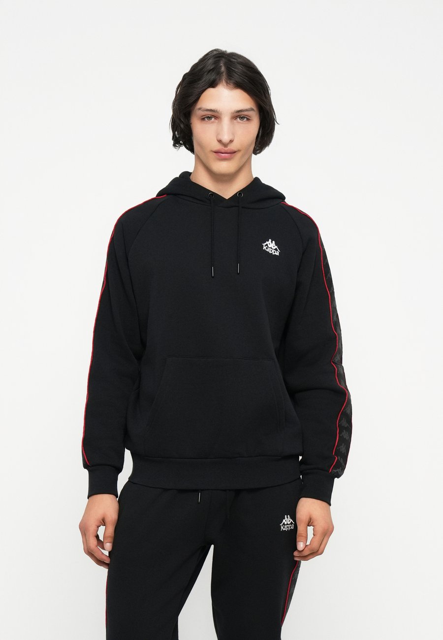 Толстовка Kappa BANDA MADISON, Black/Red Racing/White/Black
Толстовка Kappa BANDA MADISON, Black/Red Racing/White/Black