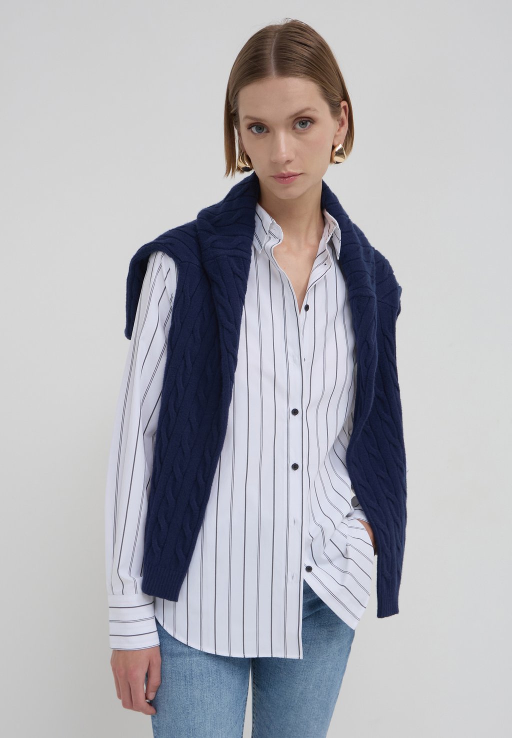 Блузка на пуговицах A RIGHE Calliope, белый
Блузка на пуговицах A RIGHE Calliope, белый