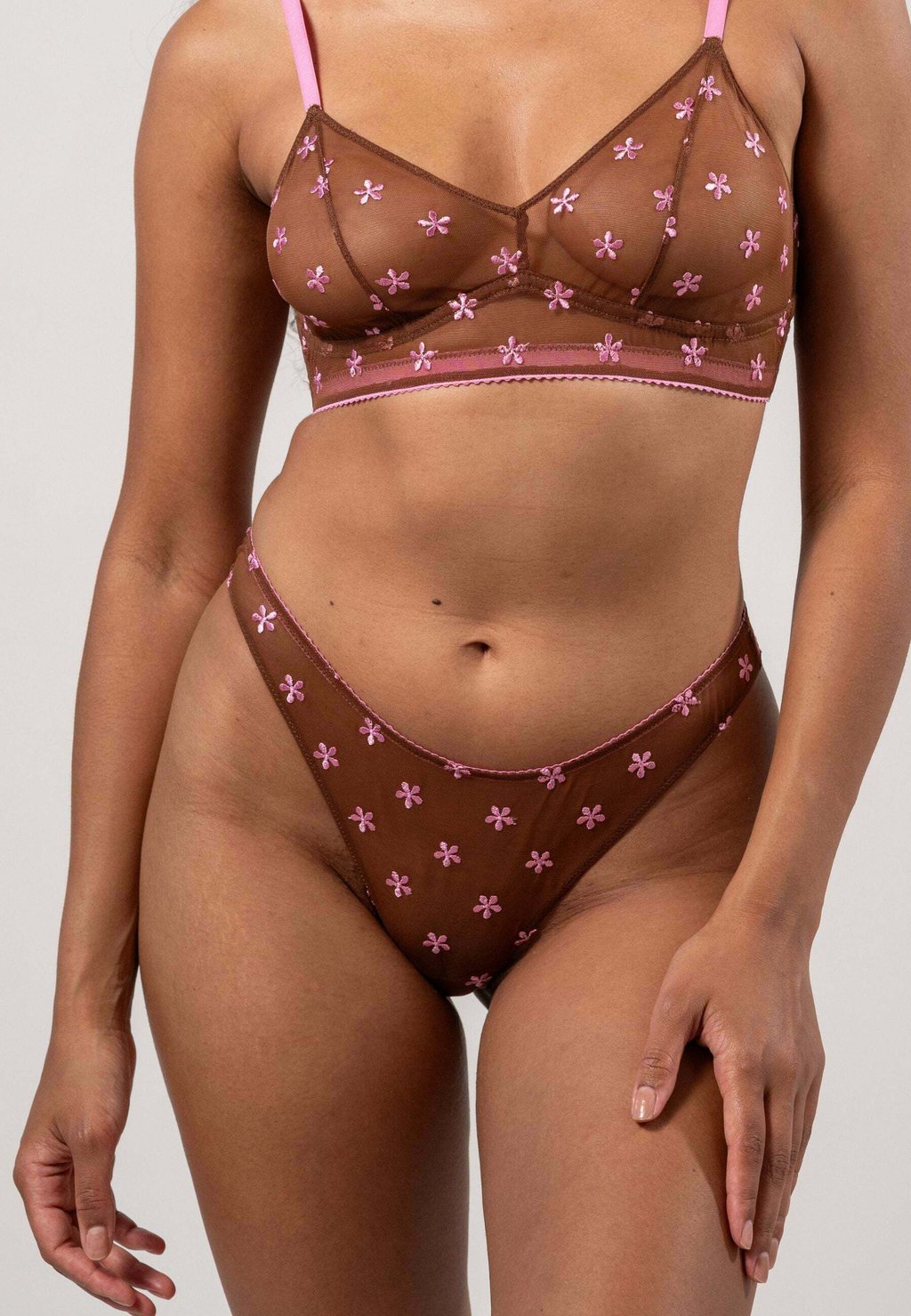 Стринги Understatement, розовый
Стринги Understatement, розовый