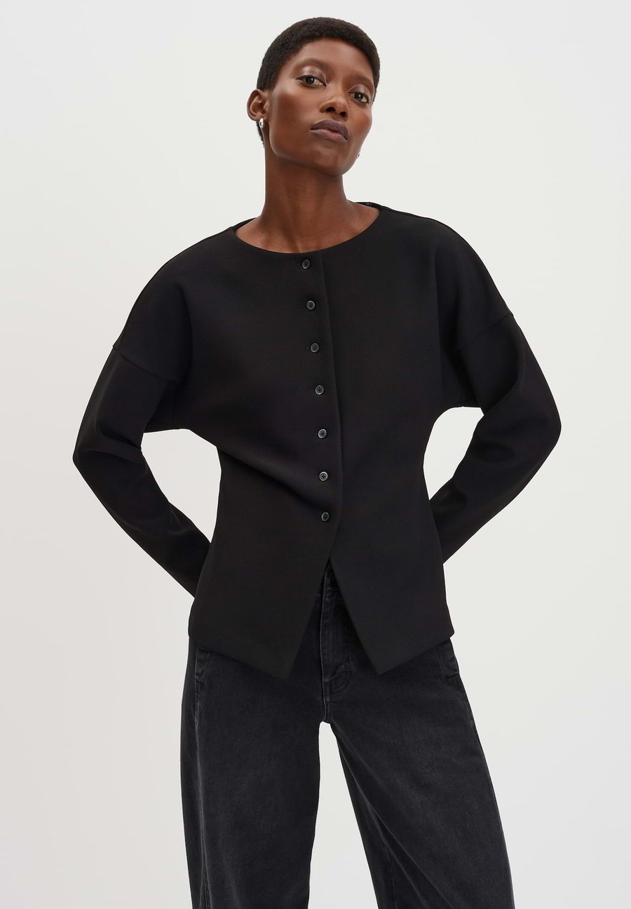 Блуза someday. SLIM TAPERED FIT, Black
Блуза someday. SLIM TAPERED FIT, Black