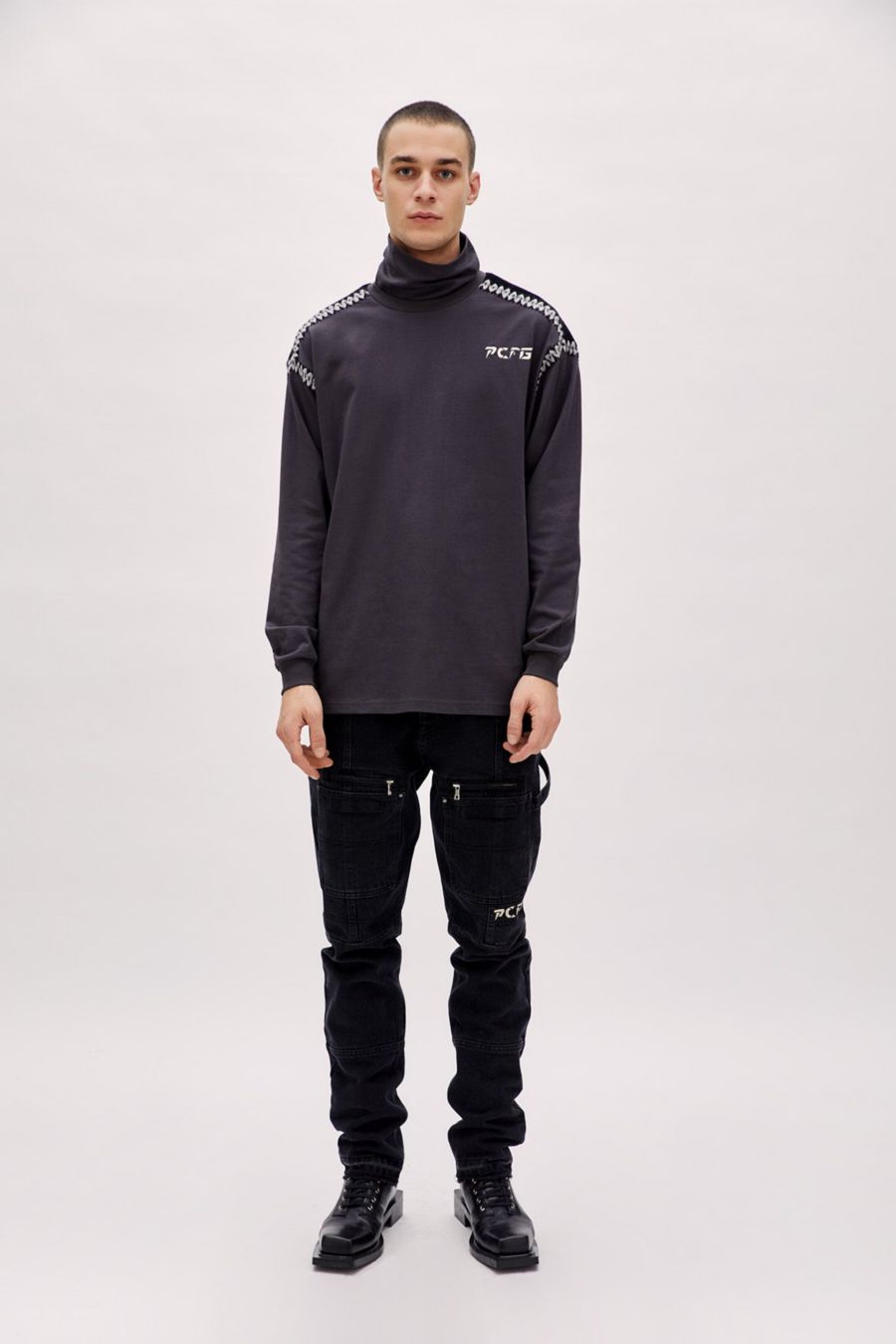 Мужская футболка с высоким воротником PCFG, Black, Черный, Мужская футболка с высоким воротником PCFG, Black
Мужская футболка с высоким воротником PCFG, Black, Черный, Мужская футболка с высоким воротником PCFG, Black