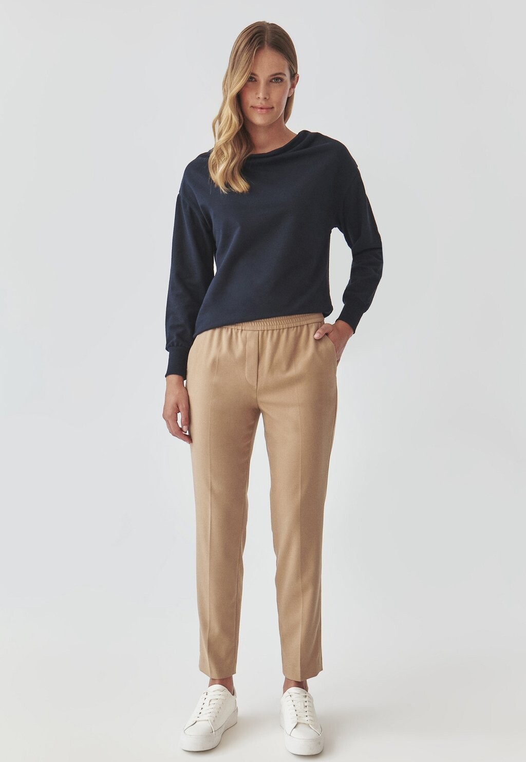 Брюки MILTI TATUUM, темно-коричневый
Брюки MILTI TATUUM, темно-коричневый