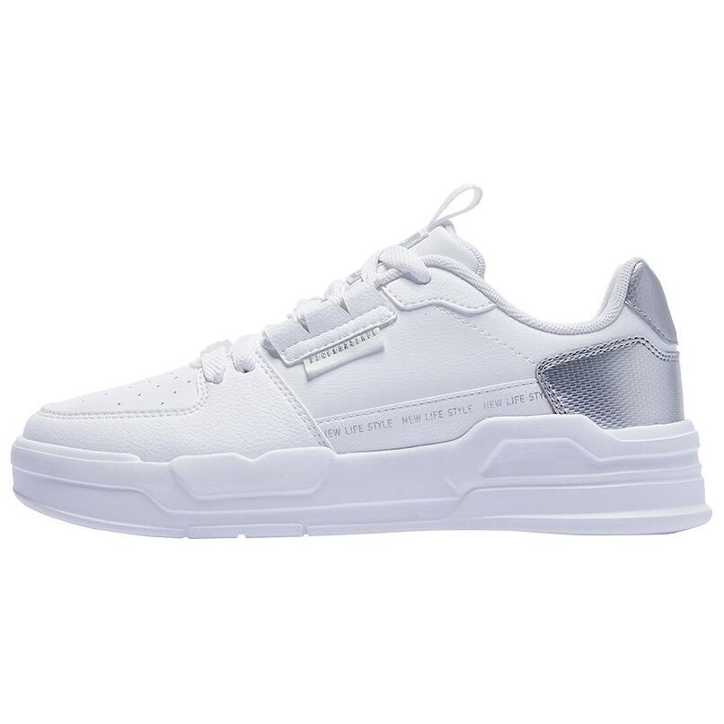 Кеды, скейтборд обувь женская низкая белый серебристый Qiaodan 
Кеды, скейтборд обувь женская низкая белый серебристый Qiaodan