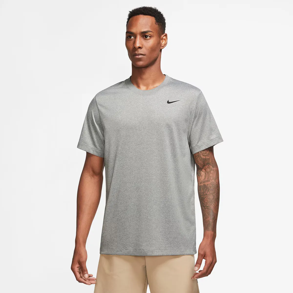 Футболка Nike Dri-Fit Legend для мужчин, серый
Футболка Nike Dri-Fit Legend для мужчин, серый