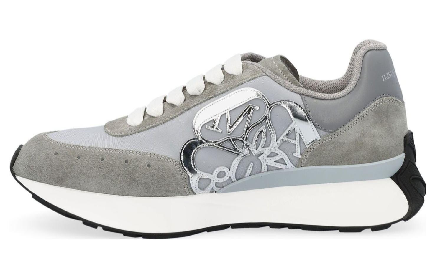 Кроссовки мужские Alexander Mcqueen для бега, серый
Кроссовки мужские Alexander Mcqueen для бега, серый