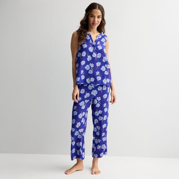 Женский пижамный комплект из двух частей: майка и укороченные пижамные штаны Draper James, цвет blue floating floral
Женский пижамный комплект из двух частей: майка и укороченные пижамные штаны Draper James, цвет blue floating floral