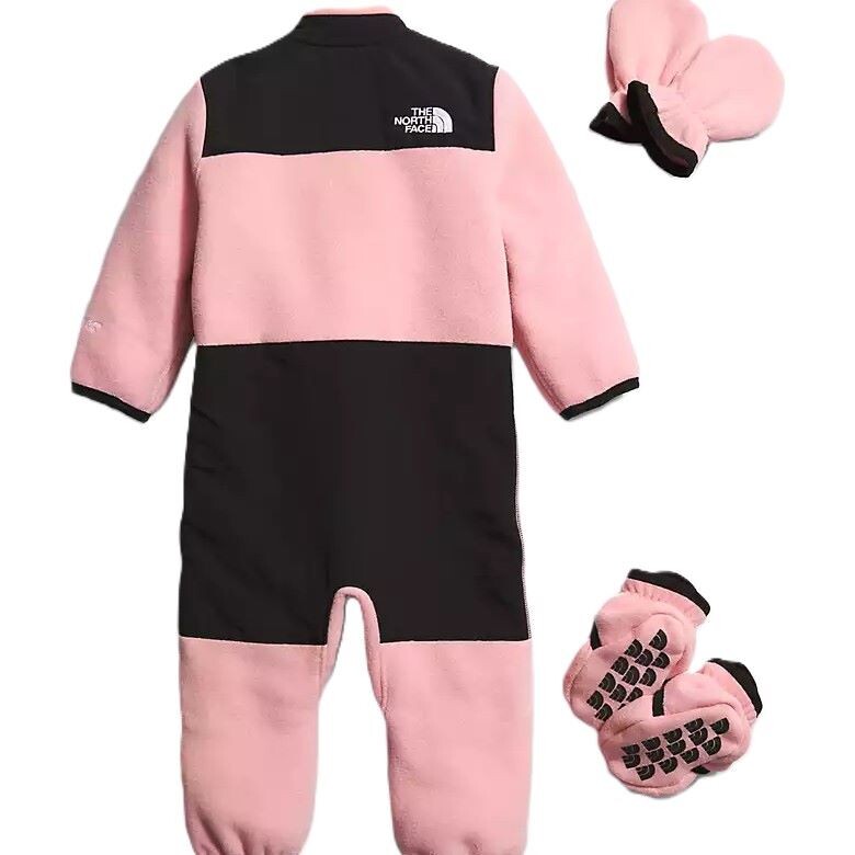 Комбинезоны/ползунки TD The North Face, цвет Shadow Rose
Комбинезоны/ползунки TD The North Face, цвет Shadow Rose