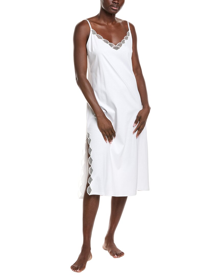 Платье-комбинация Natori Bliss Serenity Natori, белый
Платье-комбинация Natori Bliss Serenity Natori, белый