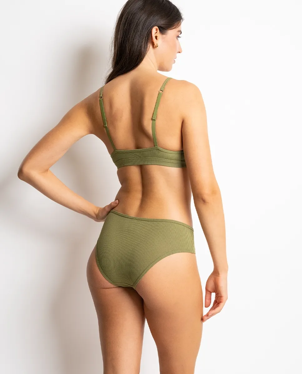 Треугольный бюстгальтер без косточек Kate Passionata, военный зеленый
Треугольный бюстгальтер без косточек Kate Passionata, военный зеленый